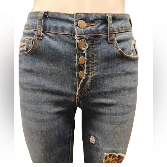 Tahari Evelyn Distressed Patchwork High Rise Skinny Jeans  Size 4/27 - Picture 10 of 16